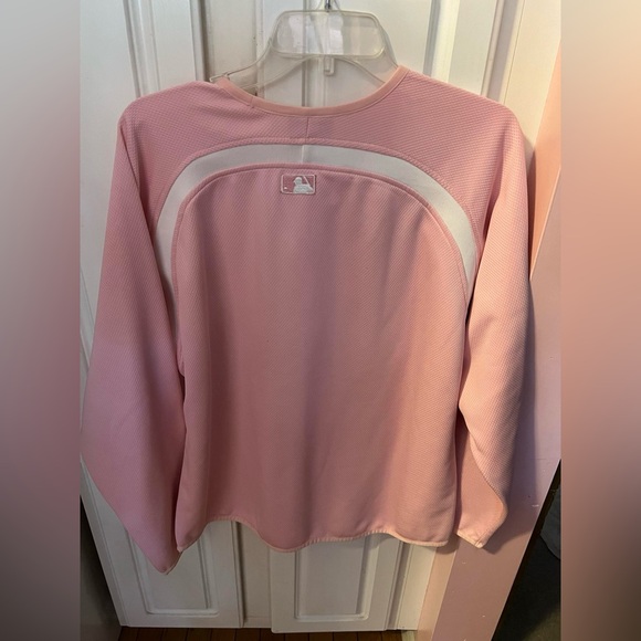 Detroit Tigers Pink Long Sleeve (no size but probably an XL) - Picture 3 of 6